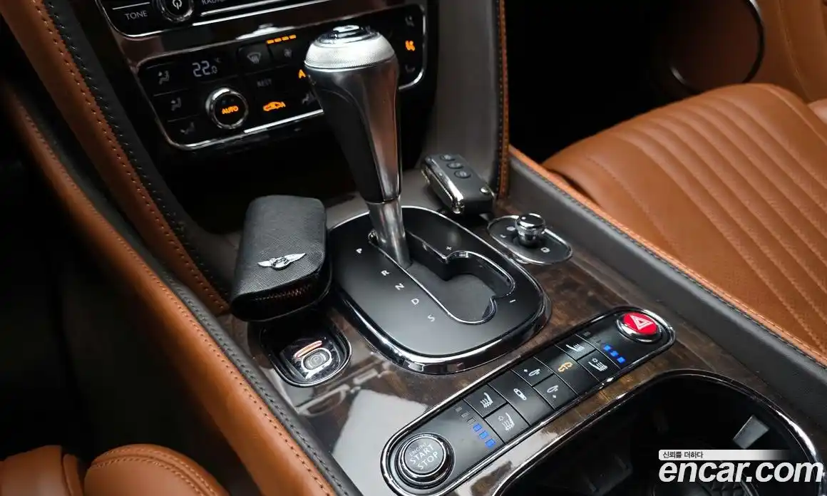 Bentley Continental 2016 4.0 гидро в Москве № 1424929, фото 9