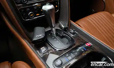 Bentley Continental 2016 4.0 гидро в Москве № 1424929, миниатюра 9