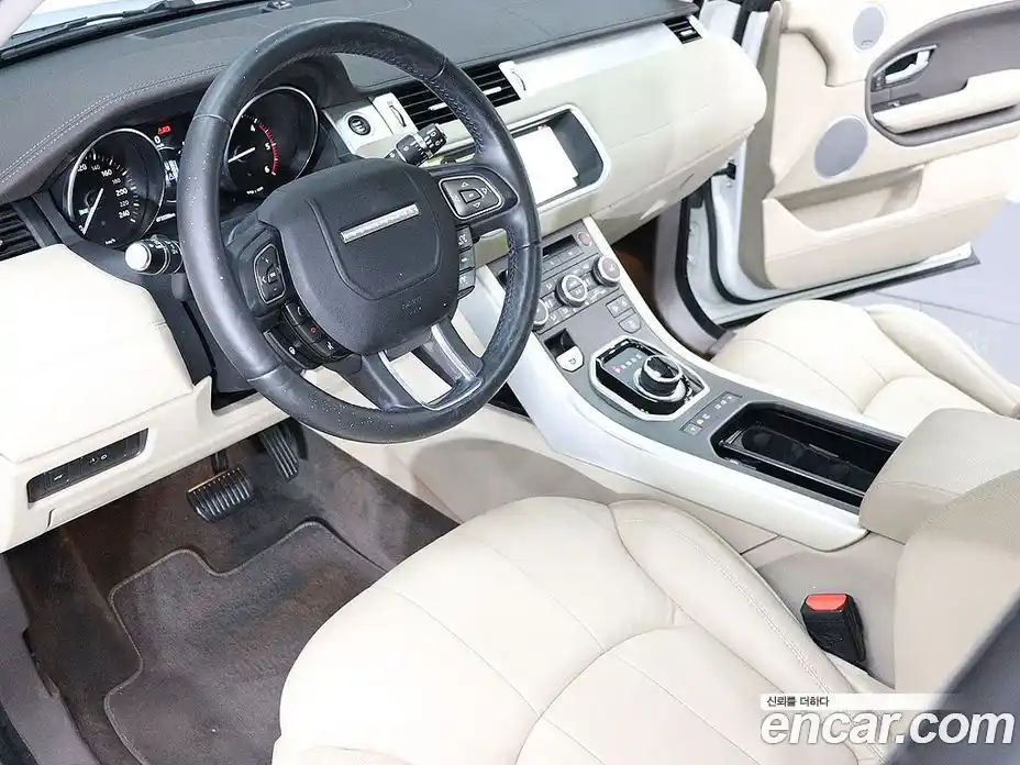 Land Rover Range-Rover Evoque 2018 2.0 гидро в Москве № 156114, фото 15