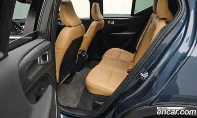 Volvo XC40 2021 2.0 гидро в Москве № 164494, миниатюра 12
