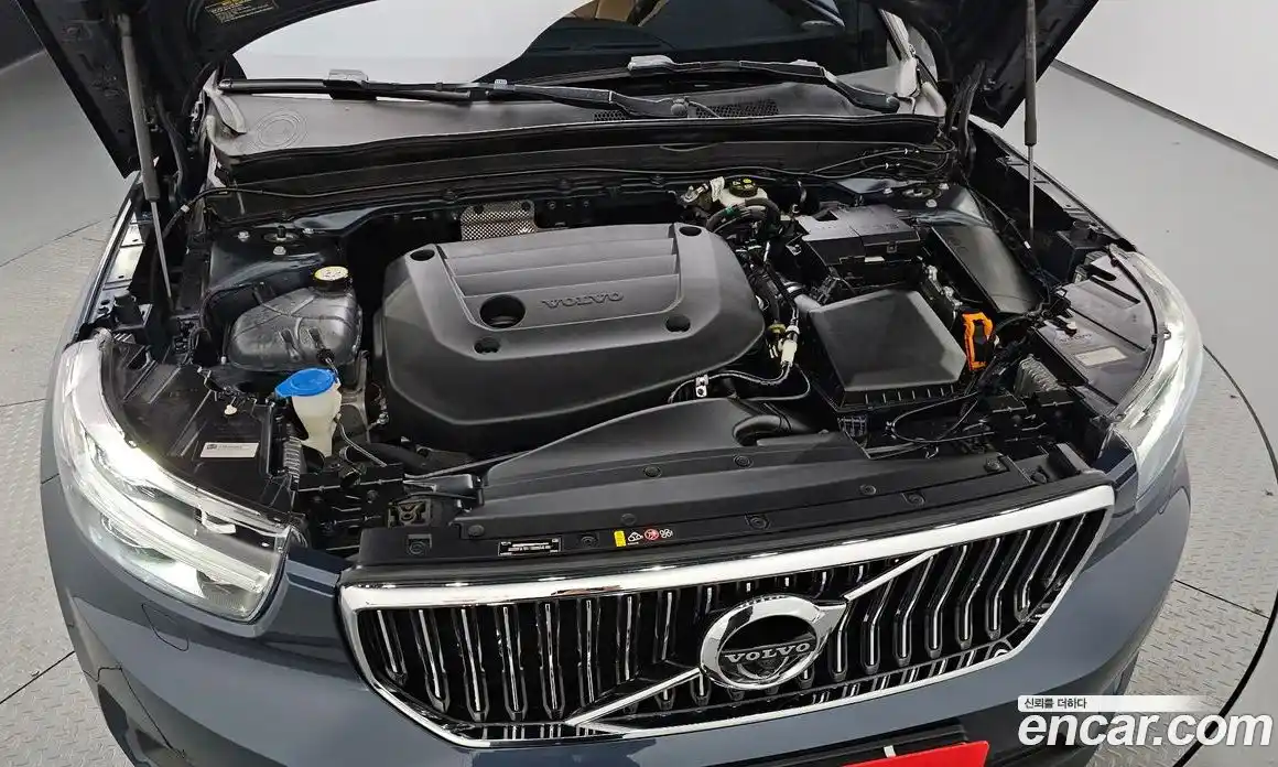 Volvo XC40 2021 2.0 гидро в Москве № 164494, фото 6