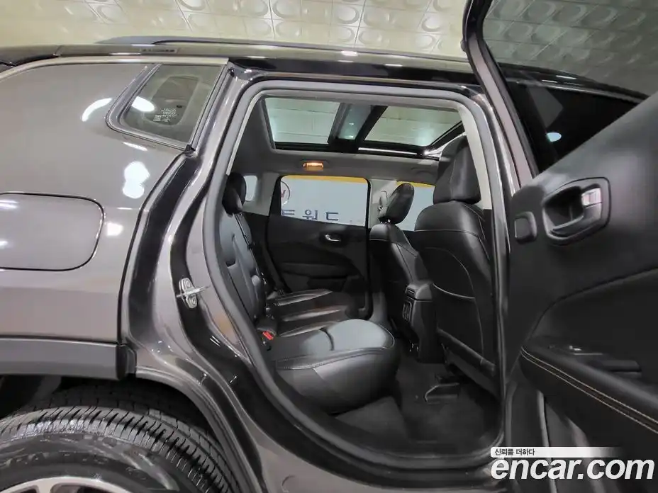 Jeep Compass 2020 2.4 гидро в Москве № 170008, фото 17