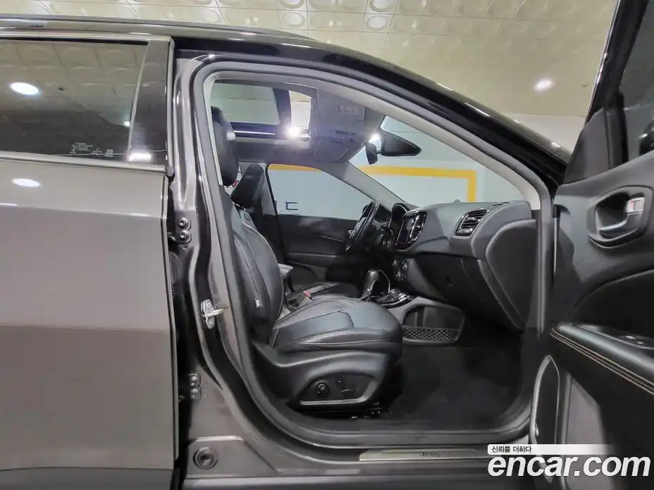 Jeep Compass 2020 2.4 гидро в Москве № 170008, фото 18