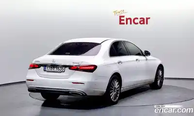 Mercedes-Benz E-Class 2023 1.9 гидро в Москве № 175479, миниатюра 2