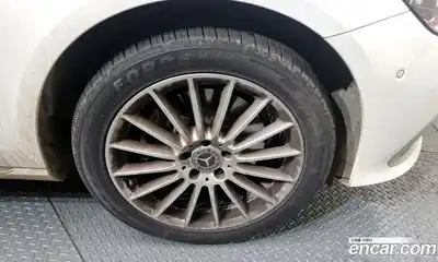 Mercedes-Benz E-Class 2023 1.9 гидро в Москве № 175479, миниатюра 5
