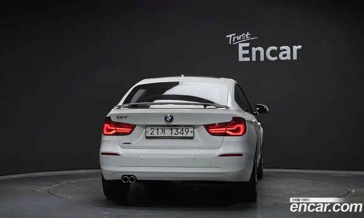 BMW 3-Series 2017 2.0 гидро в Москве № 192100, фото 4