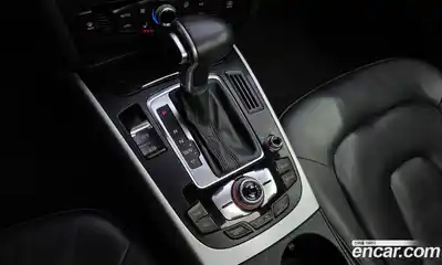 Audi A4 2015 2.0 гидро в Москве № 192331, миниатюра 9
