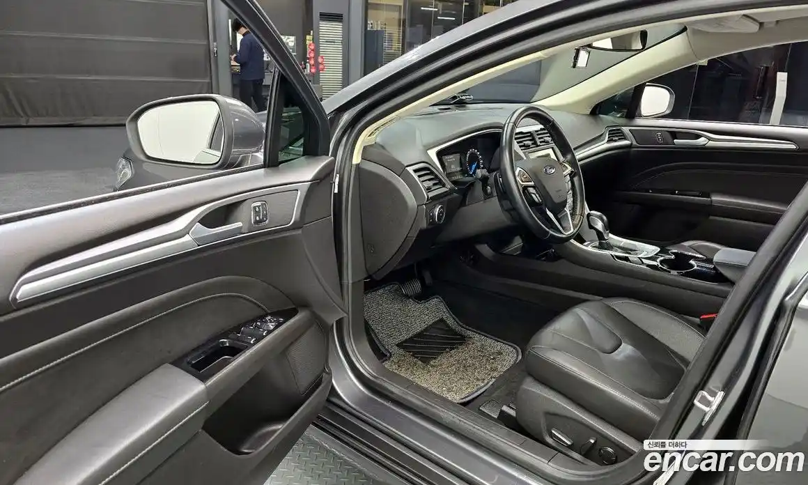 Ford Mondeo 2015 2.0 гидро в Москве № 250234, фото 11