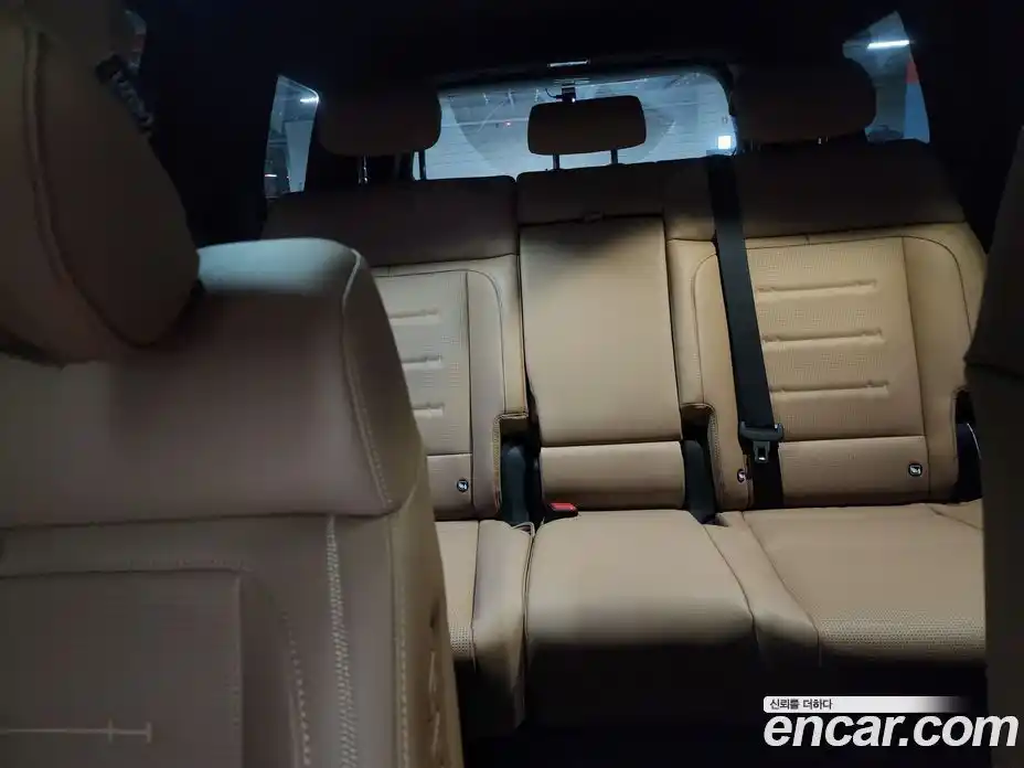 Hyundai Santa Fe 2025 1.6 гидро в Москве № 129708, фото 9