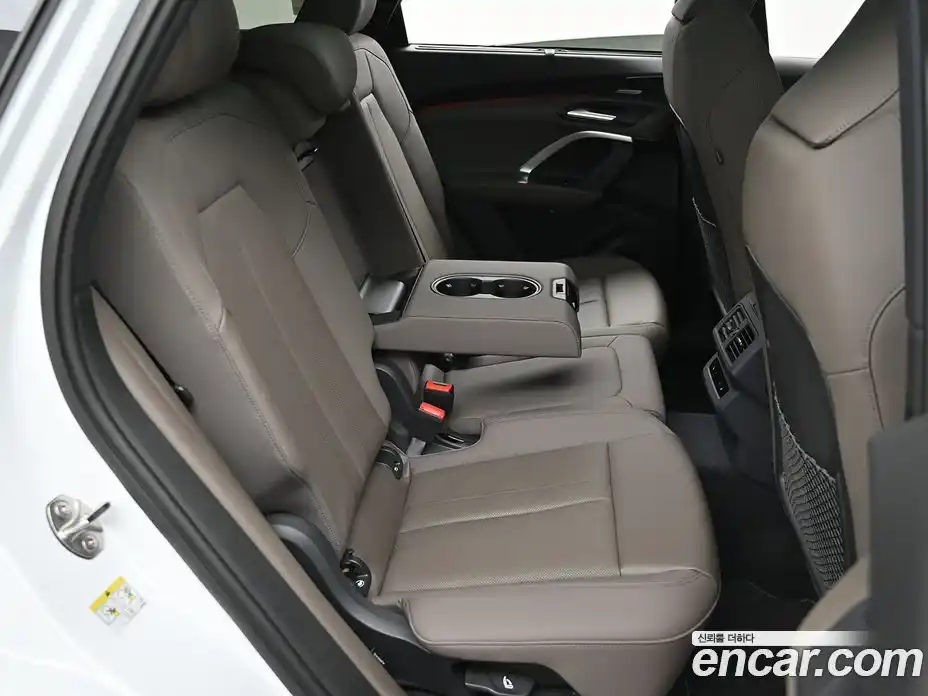 Audi Q5 2025 2.0 гидро в Москве № 1322577, фото 12