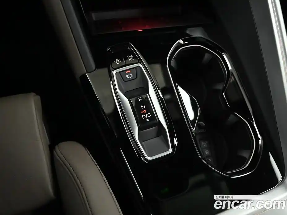 Audi Q5 2025 2.0 гидро в Москве № 1322577, фото 9