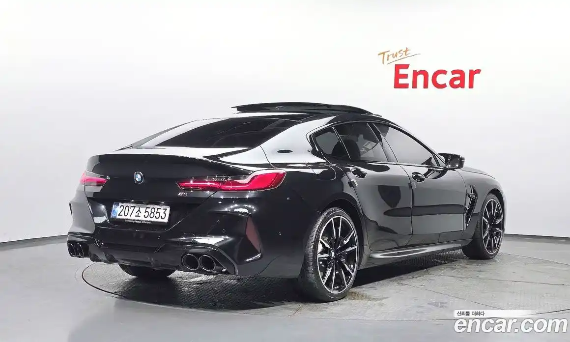 BMW 8-Series 2024 4.4 гидро в Москве № 1399484, фото 2