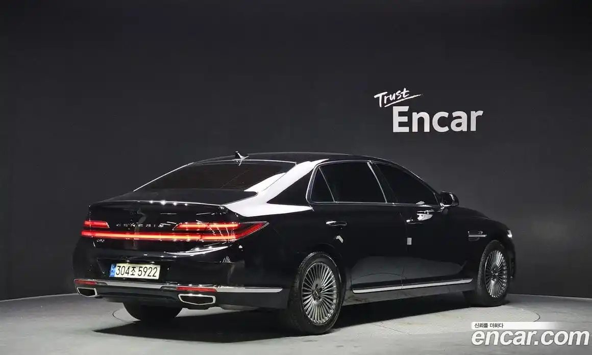 Genesis G90 2021 3.8 Классический в Москве № 1399755, фото 2