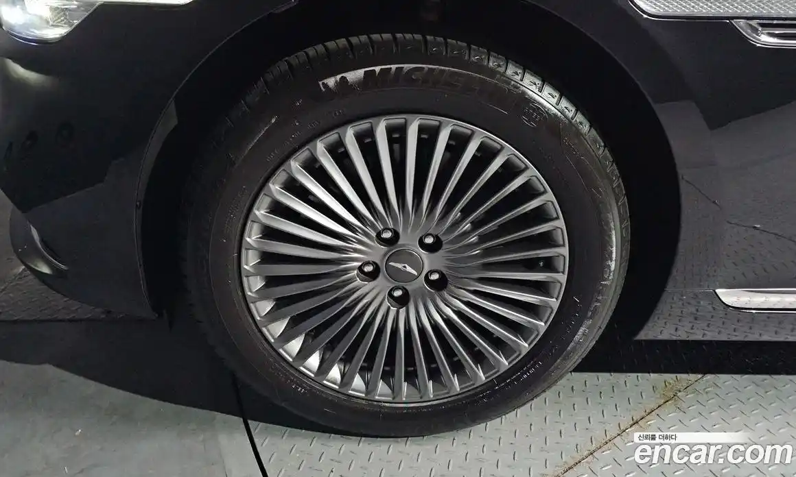 Genesis G90 2021 3.8 Классический в Москве № 1399755, фото 5