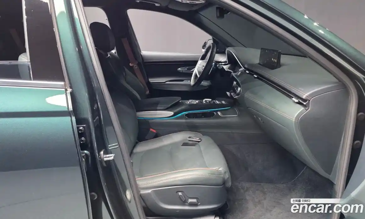 Genesis GV70 2022 2.5 Автомат в Москве № 1399757, фото 11