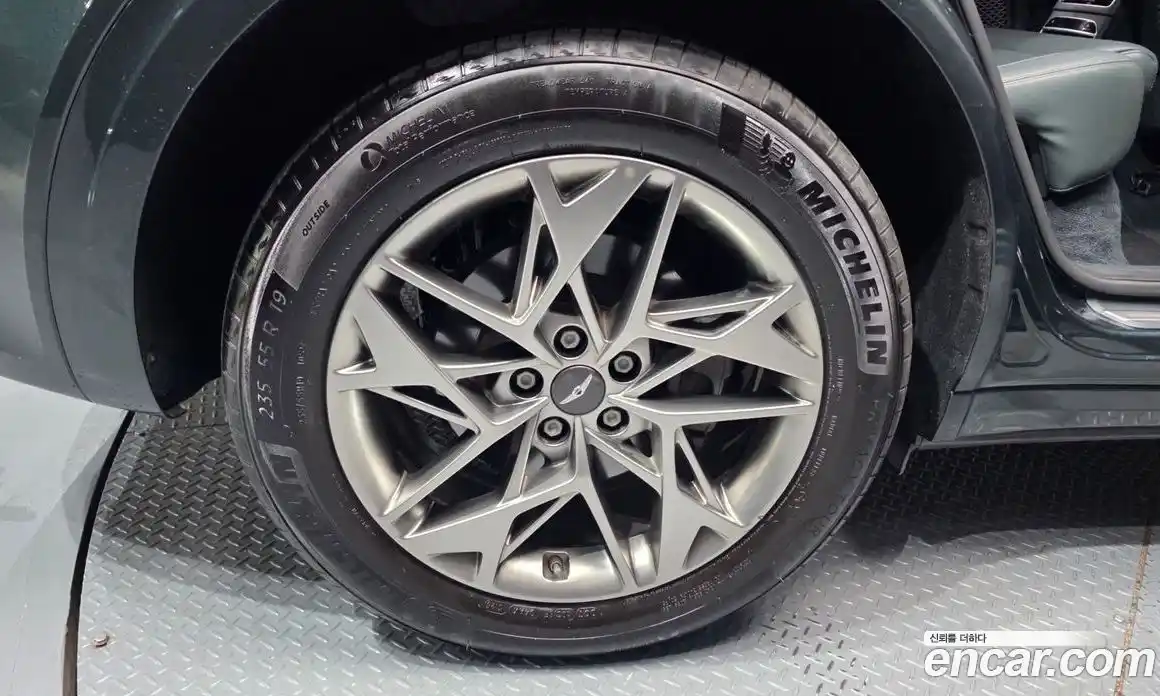 Genesis GV70 2022 2.5 Автомат в Москве № 1399757, фото 5