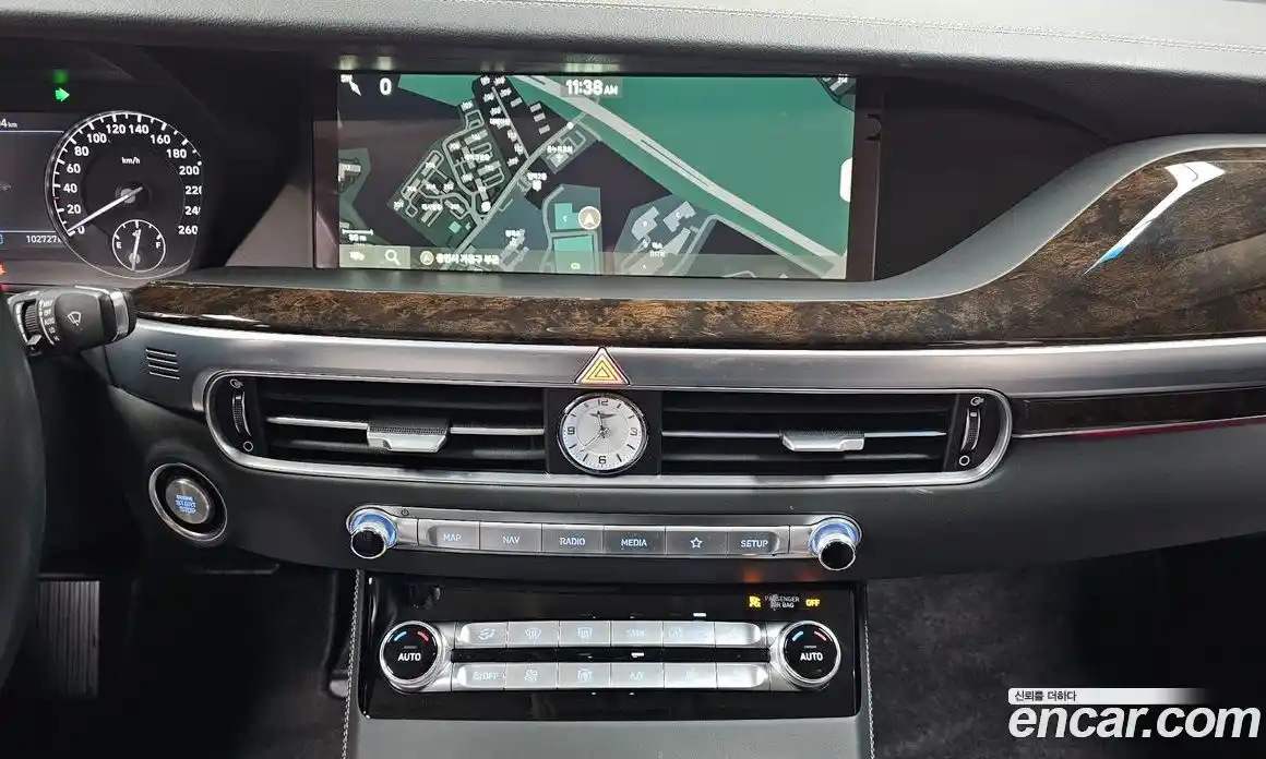 Genesis G90 2020 3.8 гидро в Москве № 1399814, фото 16