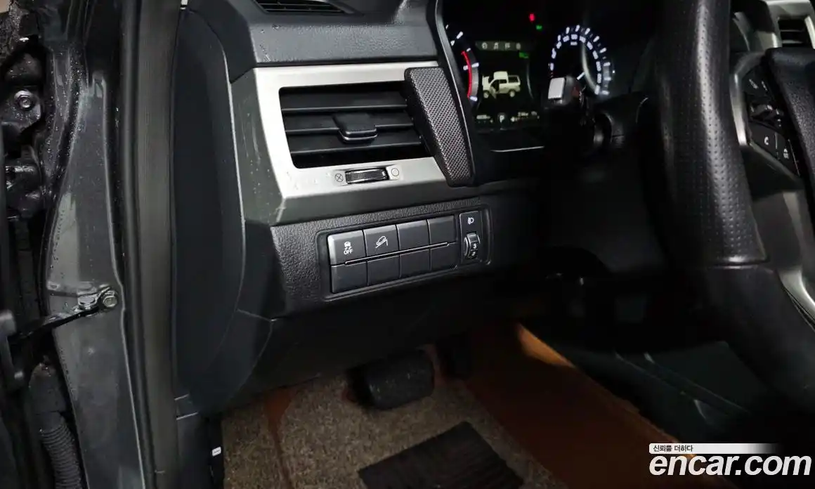 SsangYong Rexton 2018 2.2 гидро в Москве, фото 18