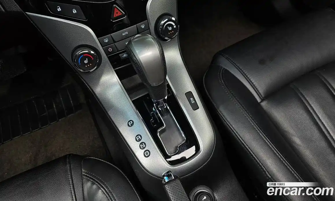 Chevrolet Cruze 2011 1.8 гидро в Москве № 1401097, фото 9