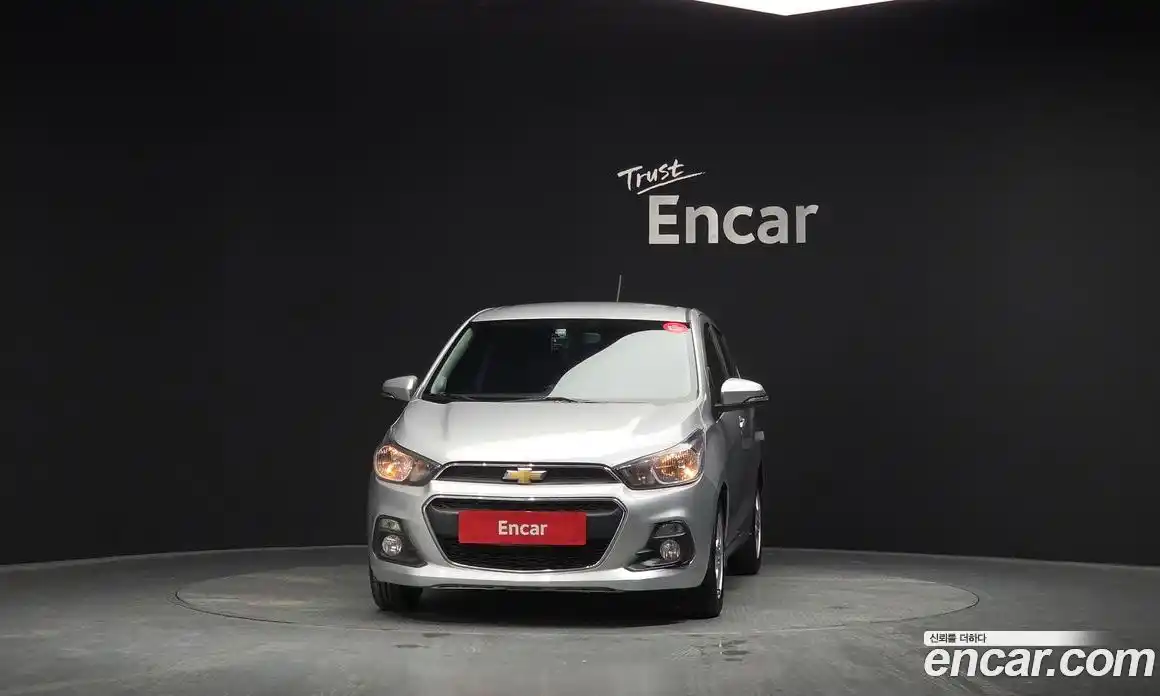 Chevrolet Spark 2015 1.0 гидро в Москве № 1401436, фото 3