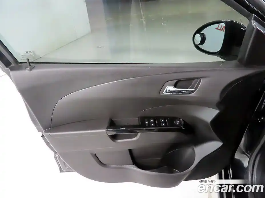 Chevrolet Aveo 2014 1.4 гидро в Москве № 1402015, фото 14