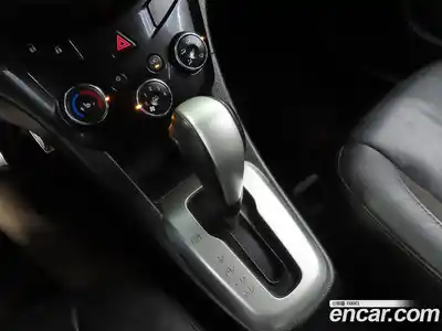 Chevrolet Aveo 2014 1.4 гидро в Москве № 1402015, миниатюра 9