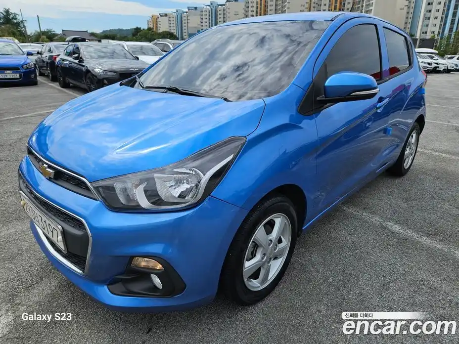 Chevrolet Spark 2016 1.0 гидро, фото 1