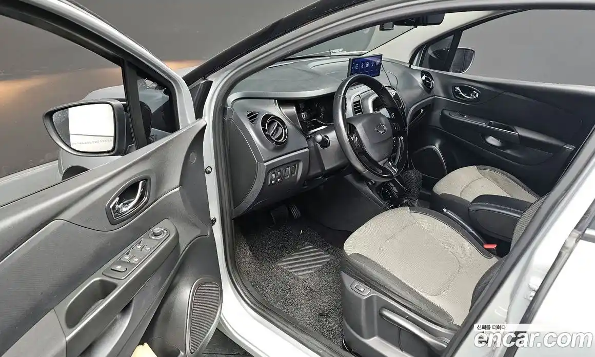 Renault QM3 2014 1.5 гидро в Москве № 1402935, фото 12