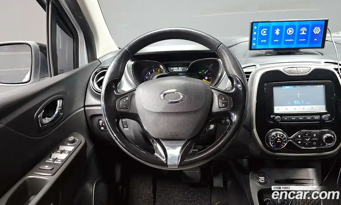 Renault QM3 2014 1.5 гидро в Москве № 1402935, фото 13