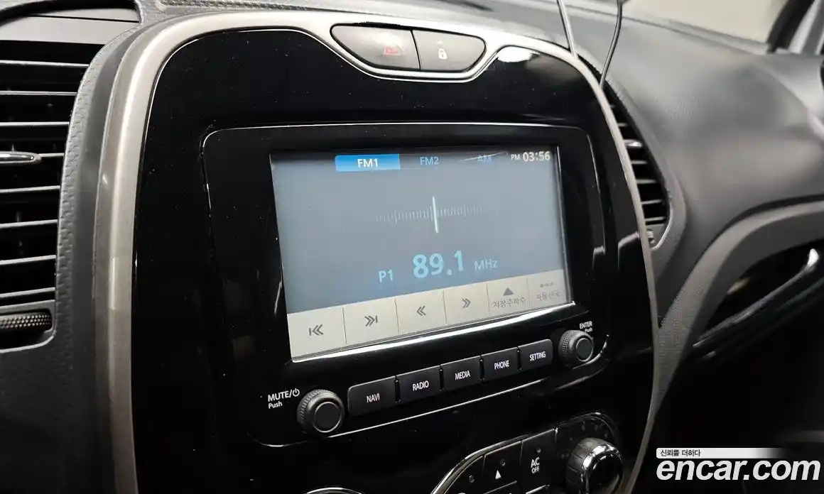 Renault QM3 2014 1.5 гидро в Москве № 1402935, фото 16