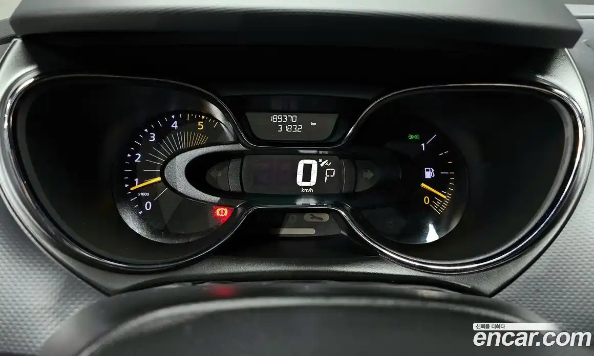 Renault QM3 2014 1.5 гидро в Москве № 1402935, фото 8