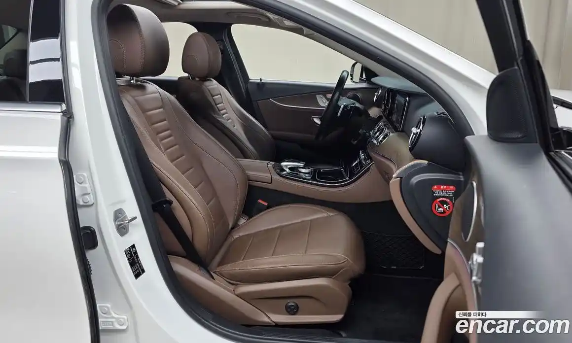 Mercedes-Benz E-Class 2017 2.0 гидро в Москве № 1403772, фото 11
