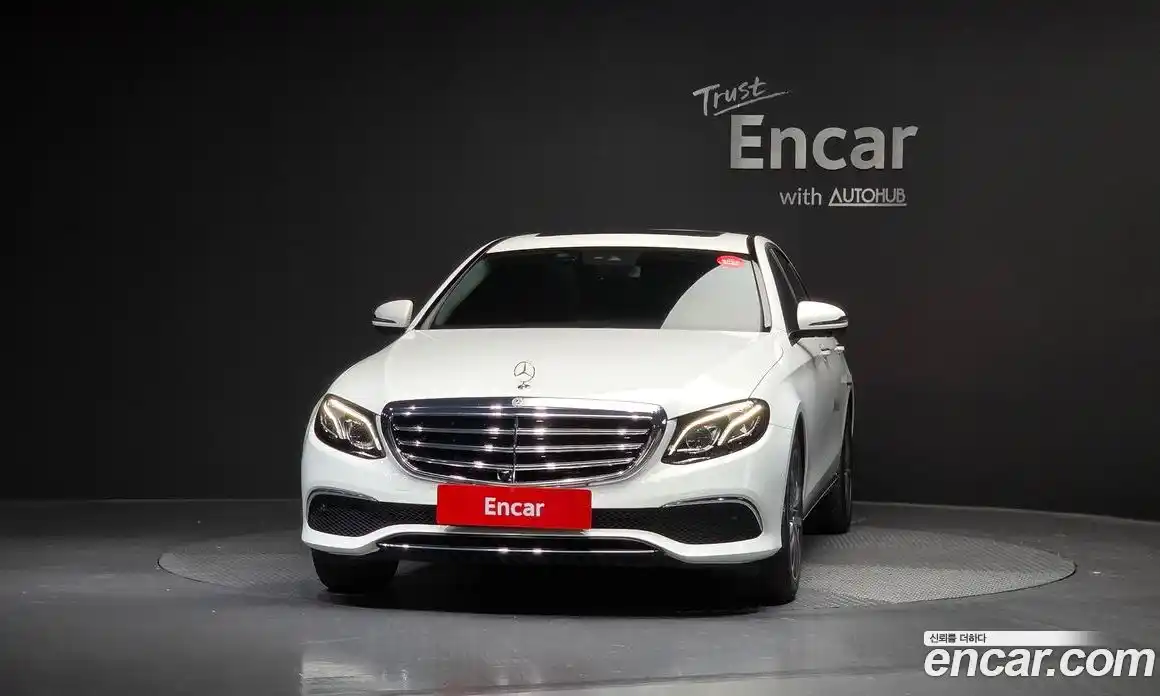 Mercedes-Benz E-Class 2017 2.0 гидро в Москве № 1403772, фото 3