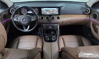 Mercedes-Benz E-Class 2017 2.0 гидро в Москве № 1403772, миниатюра 7