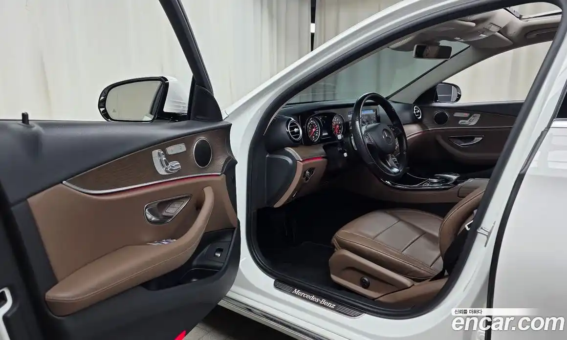 Mercedes-Benz E-Class 2017 2.0 гидро в Москве № 1403772, фото 10