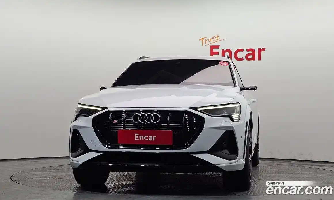 Audi e-tron 2022 0.2 гидро в Москве № 1404157, фото 3