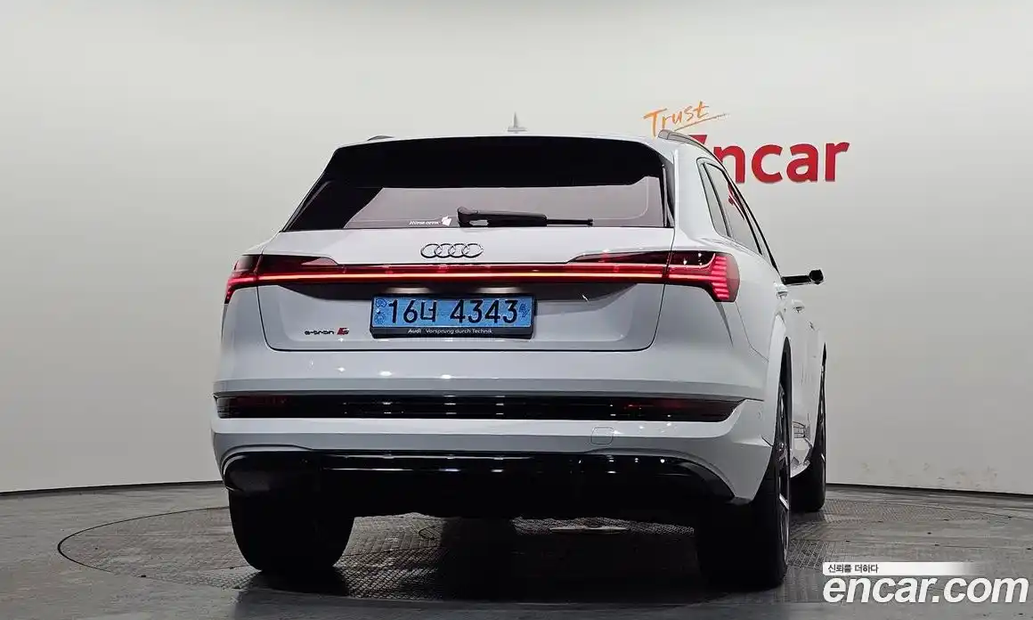 Audi e-tron 2022 0.2 гидро в Москве № 1404157, фото 4