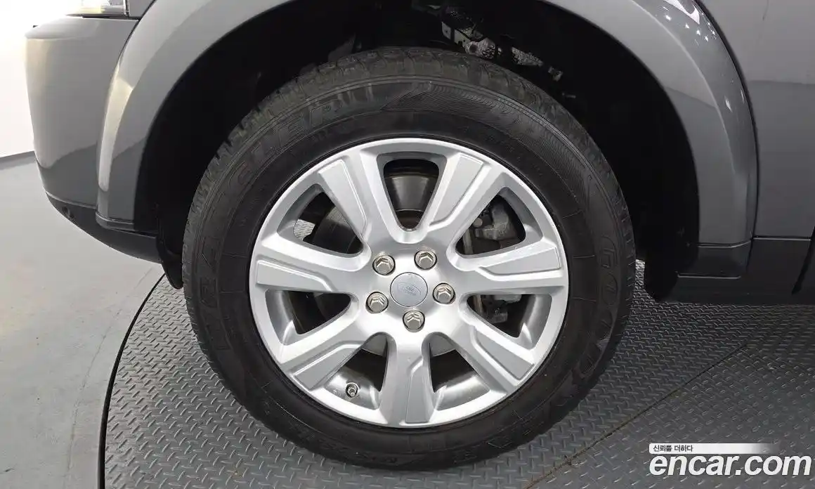 Land Rover Discovery 2015 3.0 гидро в Москве № 1405068, фото 5