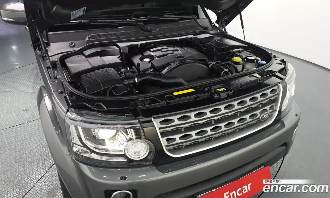 Land Rover Discovery 2015 3.0 гидро в Москве № 1405068, фото 6