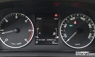 Land Rover Discovery 2015 3.0 гидро в Москве № 1405068, миниатюра 8
