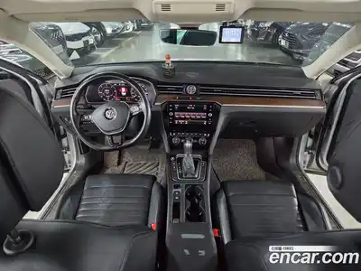 Volkswagen Passat 2018 2.0 гидро в Москве № 1405735, миниатюра 7