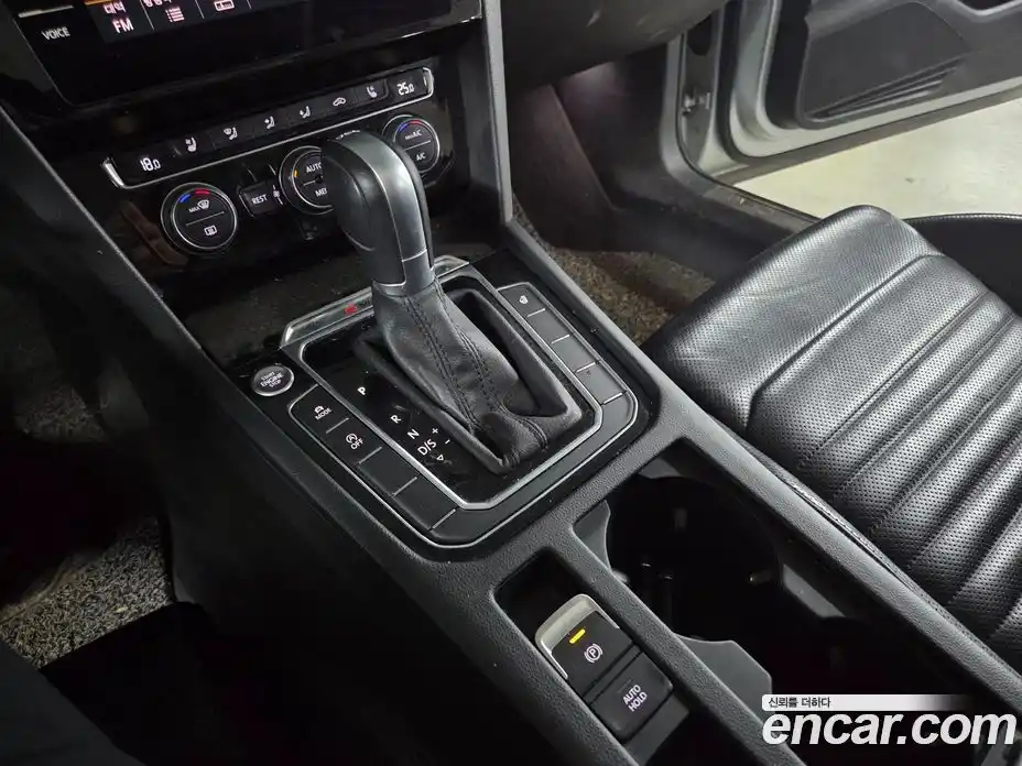 Volkswagen Passat 2018 2.0 гидро в Москве № 1405735, фото 9