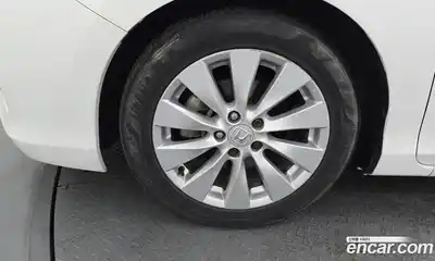 Honda Accord 2014 2.4 гидро в Москве № 1406098, миниатюра 5