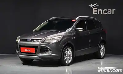 Ford Kuga, 2016