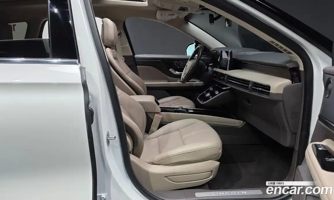 Lincoln Corsair 2020 2.0 гидро в Москве № 1406298, фото 11