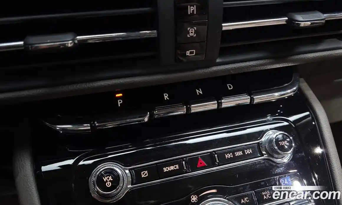 Lincoln Corsair 2020 2.0 гидро в Москве № 1406298, фото 9