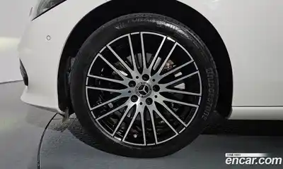Mercedes-Benz C-Class 2022 2.0 гидро в Москве № 141313, миниатюра 4