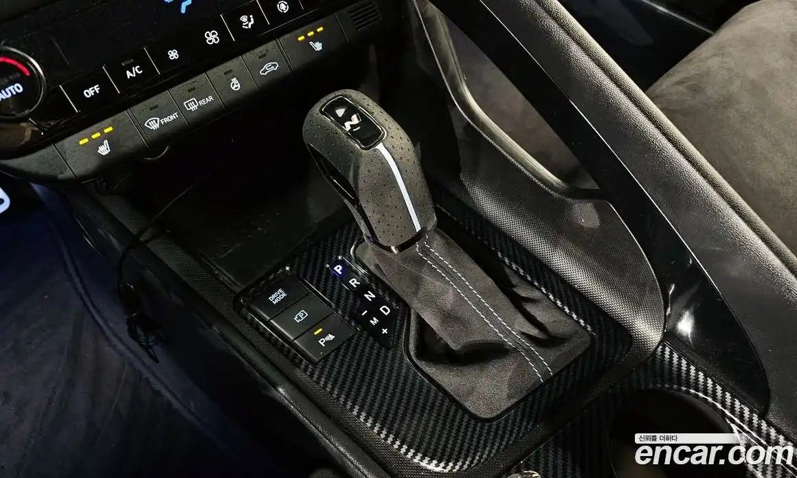 Hyundai Avante 2022 2.0 Автомат в Москве № 1417380, фото 9