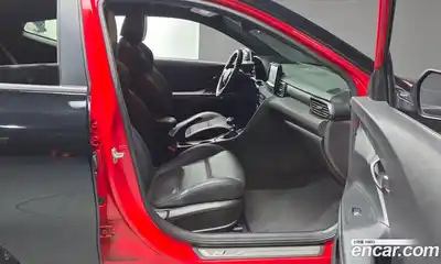 Hyundai Veloster 2019 2.0 механика в Москве № 1417395, миниатюра 11