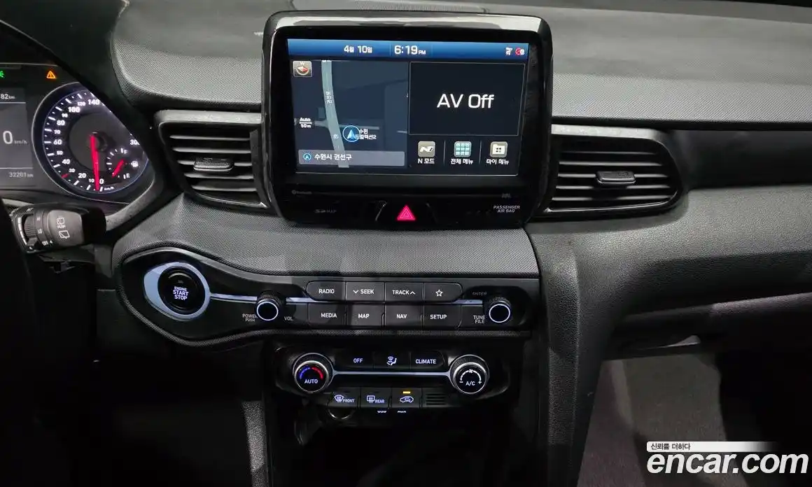 Hyundai Veloster 2019 2.0 механика в Москве № 1417395, фото 14